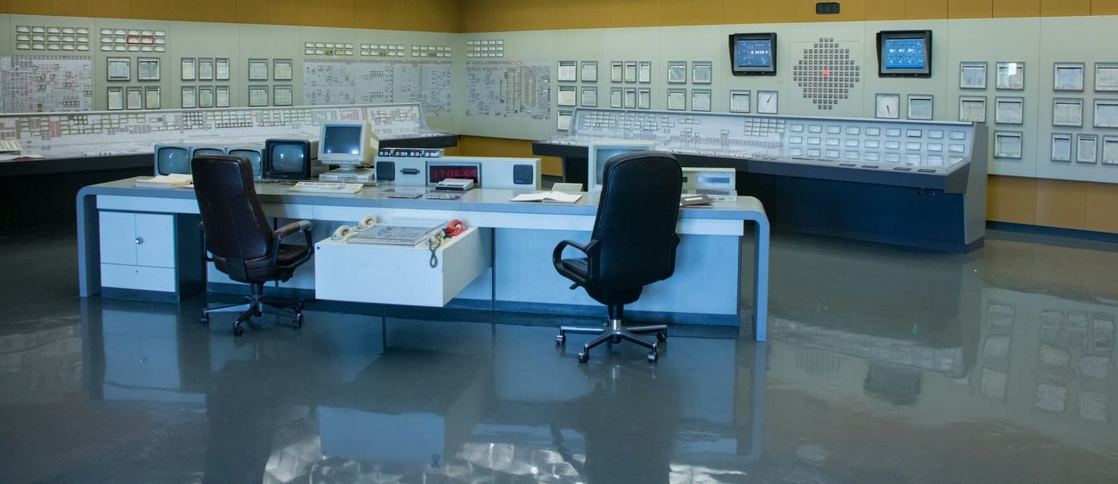精度不足の予実管理から脱却！複数シナリオのシミュレーションで経営の“不確実性”をコントロールする方法